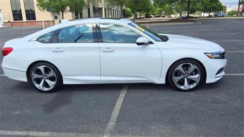 2018 Honda Accord Touring 2.0T