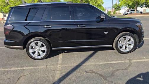 Agate Black Metallic 2024 Ford Expedition King Ranch