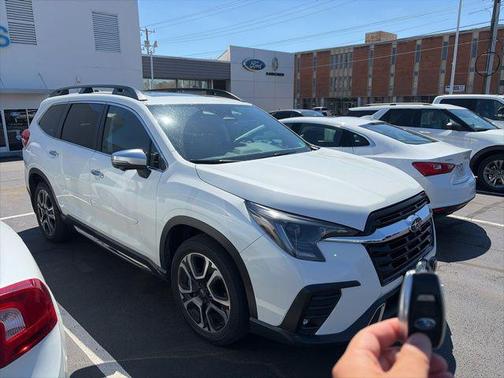 Crystal White Pearl 2023 Subaru Ascent Touring 7-Passenger