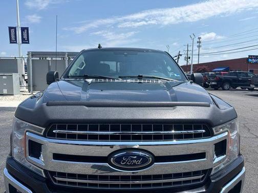 Black Metallic 2019 Ford F-150 XLT