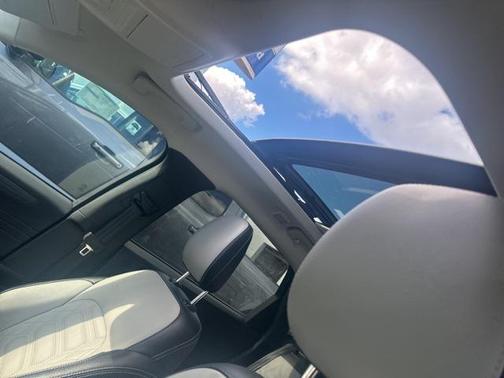 2023 Ford Escape PHEV SE