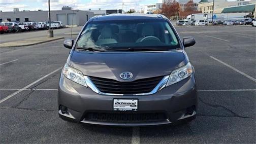 2012 Toyota Sienna LE