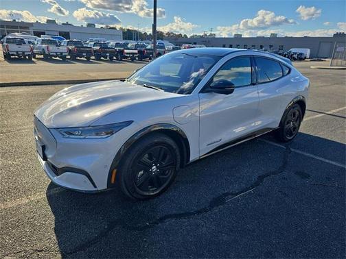 2021 Ford Mustang Mach-E California Route 1