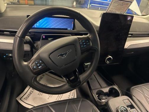 2021 Ford Mustang Mach-E California Route 1