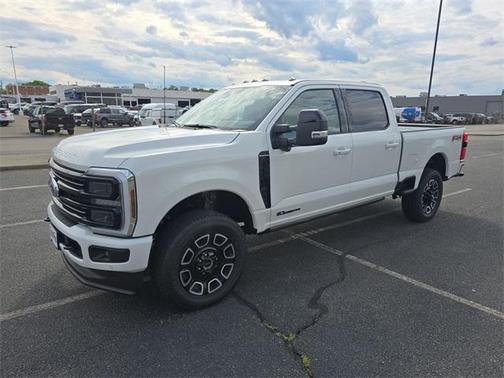 2025 Ford F-350 Platinum