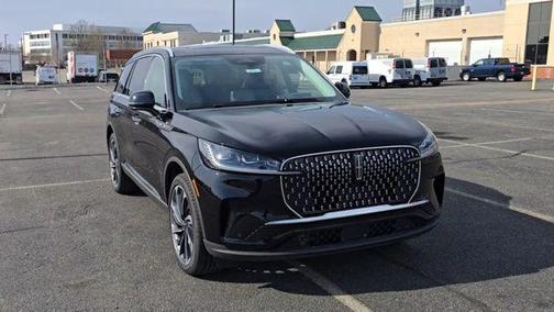 Infinite Black Metallic Clearcoat 2026 Lincoln Aviator Reserve AWD