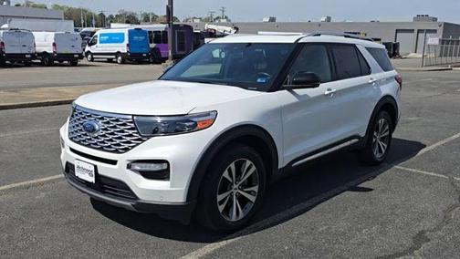 Star White Metallic Tri-Coat 2020 Ford Explorer Platinum