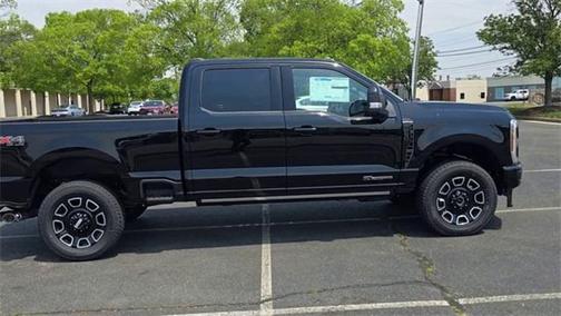2025 Ford F-250 Platinum