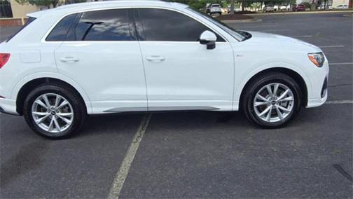 2021 Audi Q3 45 S line Premium