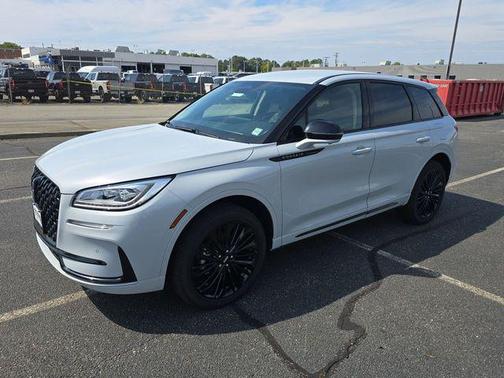 2025 Lincoln Corsair Reserve