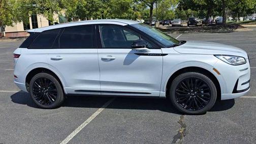 2025 Lincoln Corsair Reserve