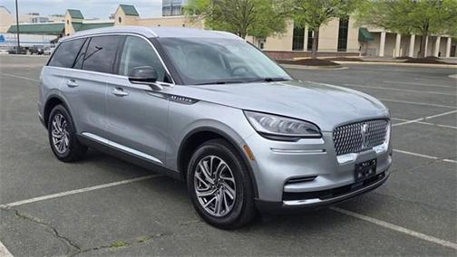 2023 Lincoln Aviator Standard AWD
