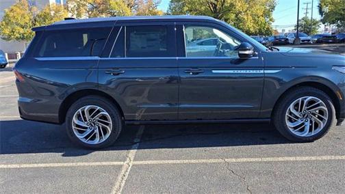 2025 Lincoln Navigator Reserve
