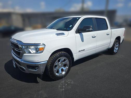 Bright White Clearcoat 2021 RAM 1500 Big Horn/Lone Star
