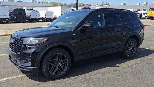Agate Black Metallic 2026 Ford Explorer ST-Line