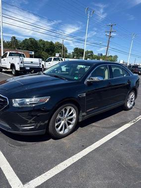 Shadow Black 2016 Ford Taurus Limited