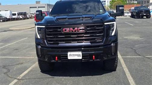 2024 GMC Sierra 2500 AT4