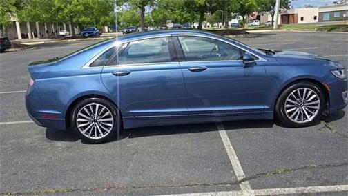 2018 Lincoln MKZ Select