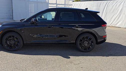 Infinite Black Metallic Clearcoat 2025 Lincoln Corsair Grand Touring