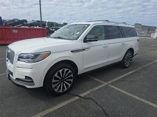 2024 Lincoln Navigator Reserve