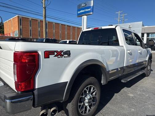 2022 Ford F-350 Lariat