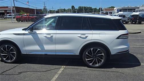2025 Lincoln Aviator Reserve AWD