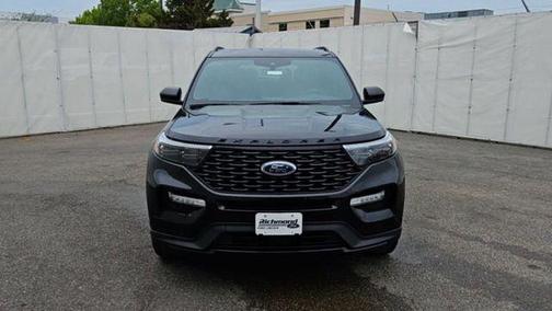 2024 Ford Explorer ST-Line