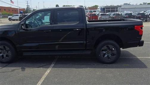 2025 Ford F-150 Lightning LARIAT