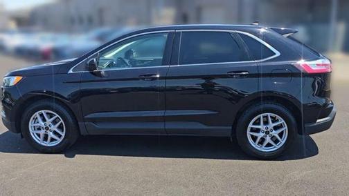 Black Metallic 2024 Ford Edge SEL