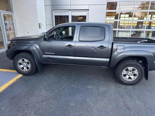 2013 Toyota Tacoma Base