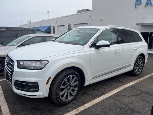 2017 Audi Q7 3.0T Prestige
