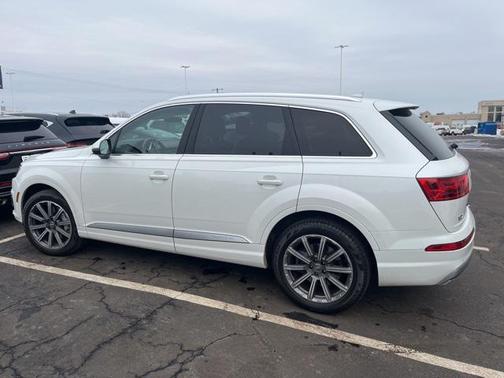 2017 Audi Q7 3.0T Prestige