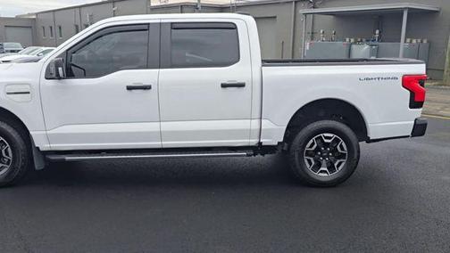 Oxford White 2022 Ford F-150 Lightning Pro
