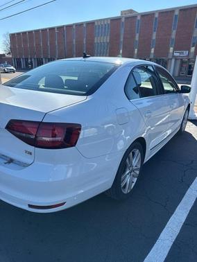 2017 Volkswagen Jetta 1.8T SEL