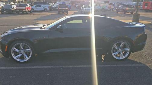 2022 Chevrolet Camaro RWD Coupe LT1