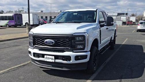 Oxford White 2026 Ford F-350 XL