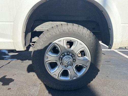 2018 RAM 2500 Laramie Mega Cab 4x4 6'4' Box