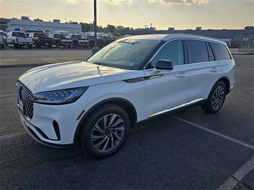 2025 Lincoln Aviator Premiere