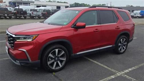 2023 Honda Pilot Touring 8-Passenger