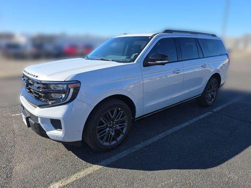 Space Silver Metallic 2025 Ford Expedition Max Platinum