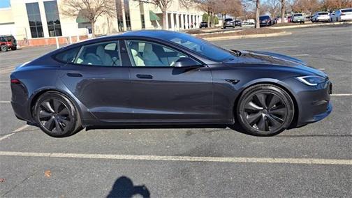 2024 Tesla Model S Long Range