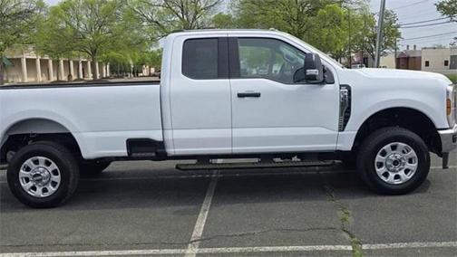 2024 Ford F-350 XLT
