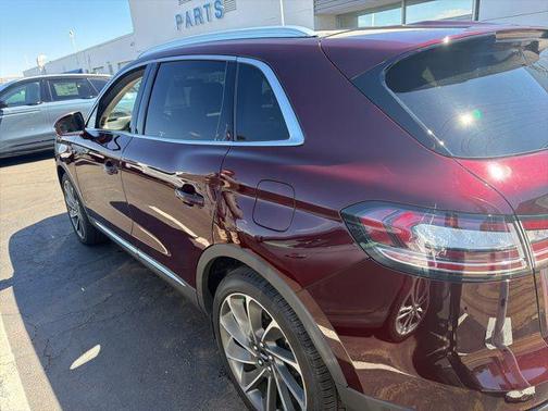 2022 Lincoln Nautilus Reserve