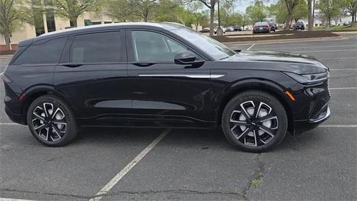2025 Lincoln Nautilus Reserve
