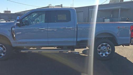 Glacier Gray Metallic Tri-Coat 2026 Ford F-250 Lariat