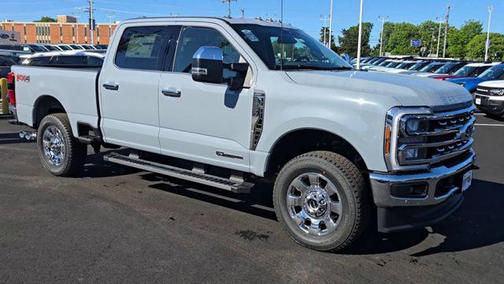 Glacier Gray Metallic Tri-Coat 2026 Ford F-250 Lariat