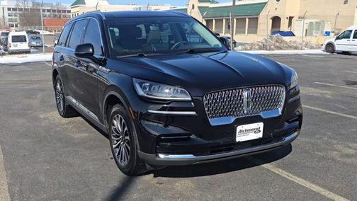2022 Lincoln Aviator Standard AWD