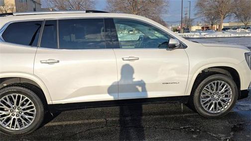 2024 GMC Acadia Denali
