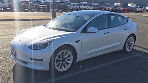 2022 Tesla Model 3 Standard Range