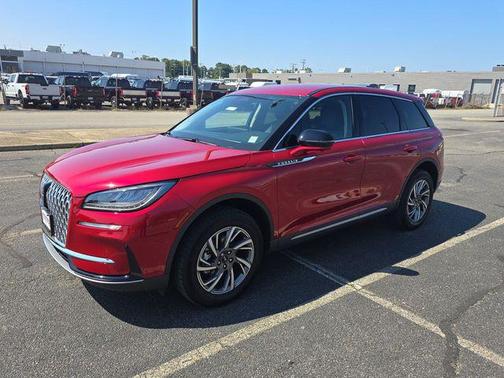 2025 Lincoln Corsair Premiere